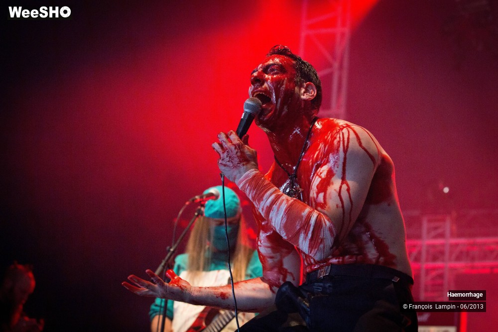 26/39 photos du spectacle Haemorrhage