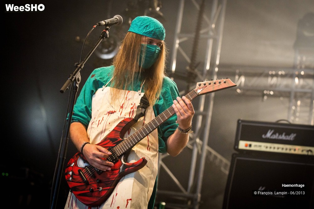 28/39 photos du spectacle Haemorrhage