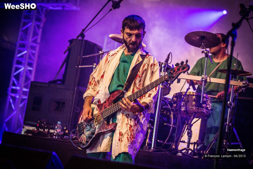 39/39 photos du spectacle Haemorrhage