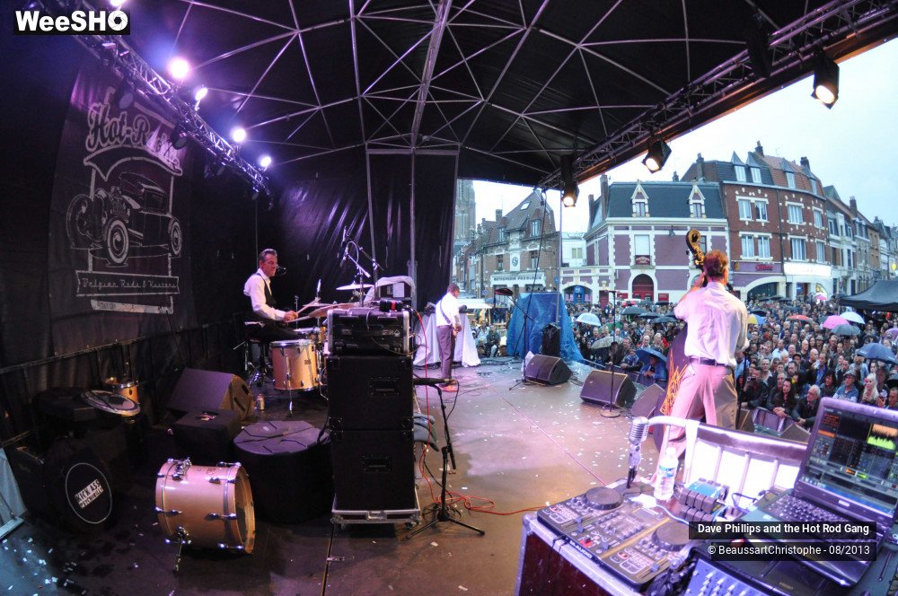 30/32 photos du spectacle Dave Phillips and the Hot Rod Gang