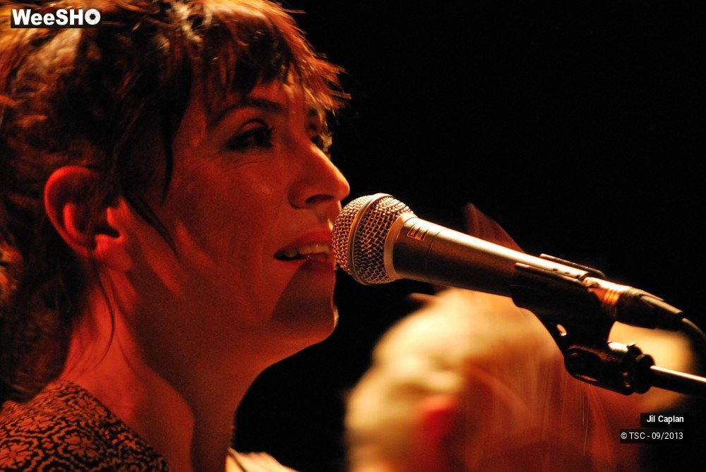 22/31 photos du spectacle Jil Caplan