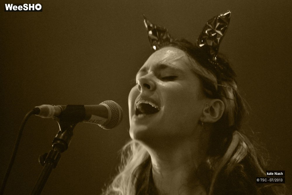 27/27 photos du spectacle kate Nash