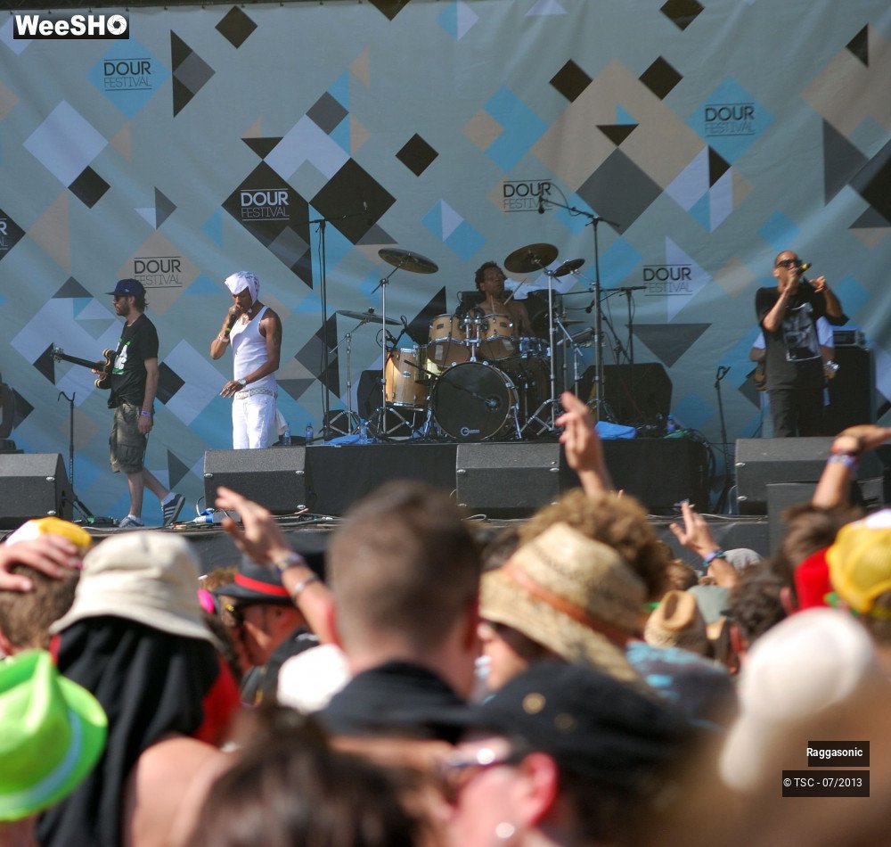 26/50 photos du spectacle Raggasonic
