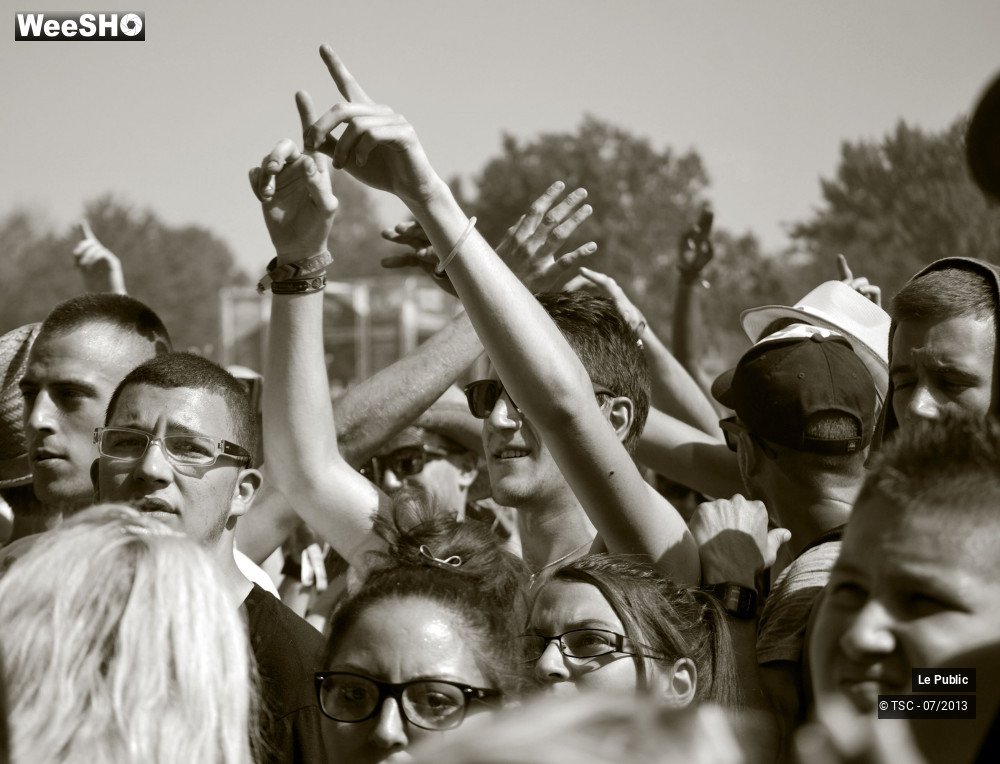 18/50 photos du spectacle Dour 2013 ambiance