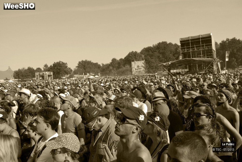34/50 photos du spectacle Dour 2013 ambiance