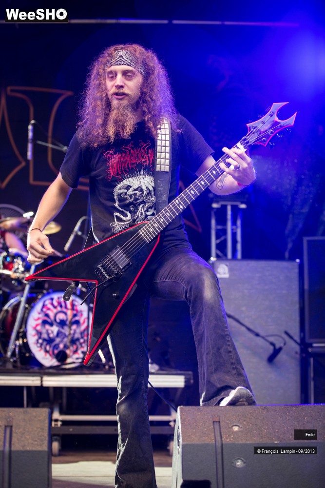 12/37 photos du spectacle Evile
