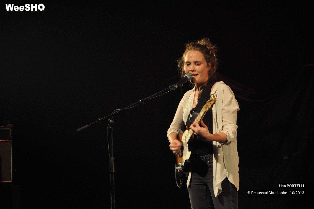 37/45 photos du spectacle Lisa Portelli