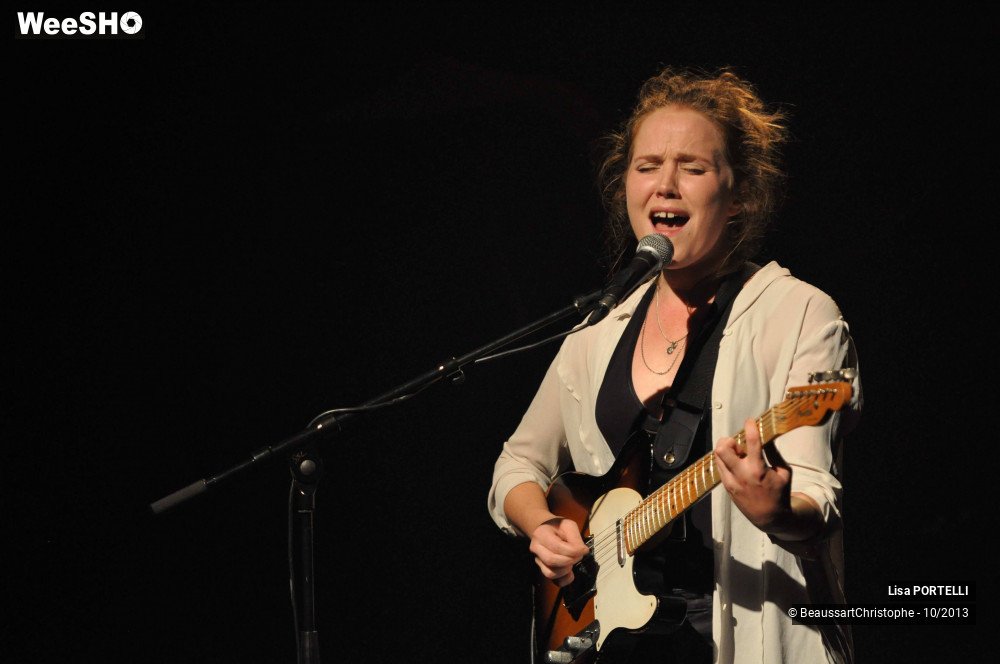 40/45 photos du spectacle Lisa Portelli