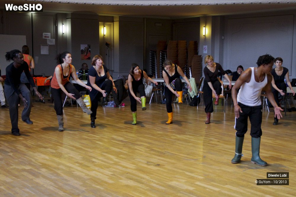 7/50 photos du spectacle Stage de Gumboot