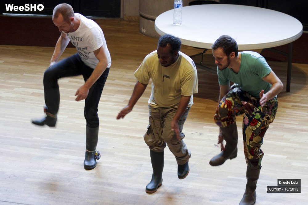 21/50 photos du spectacle Stage de Gumboot
