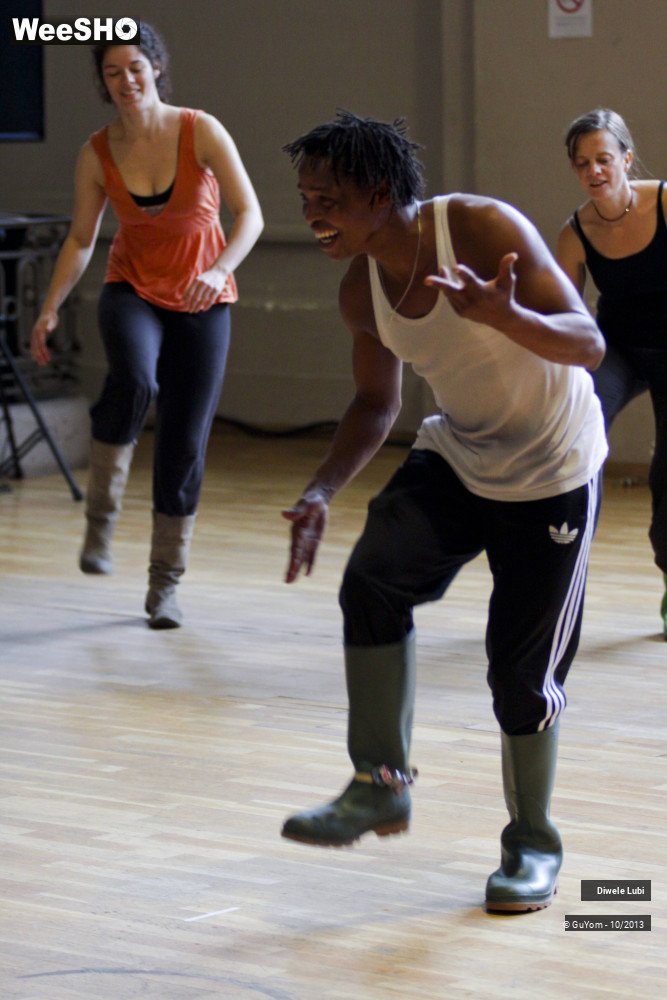 48/50 photos du spectacle Stage de Gumboot