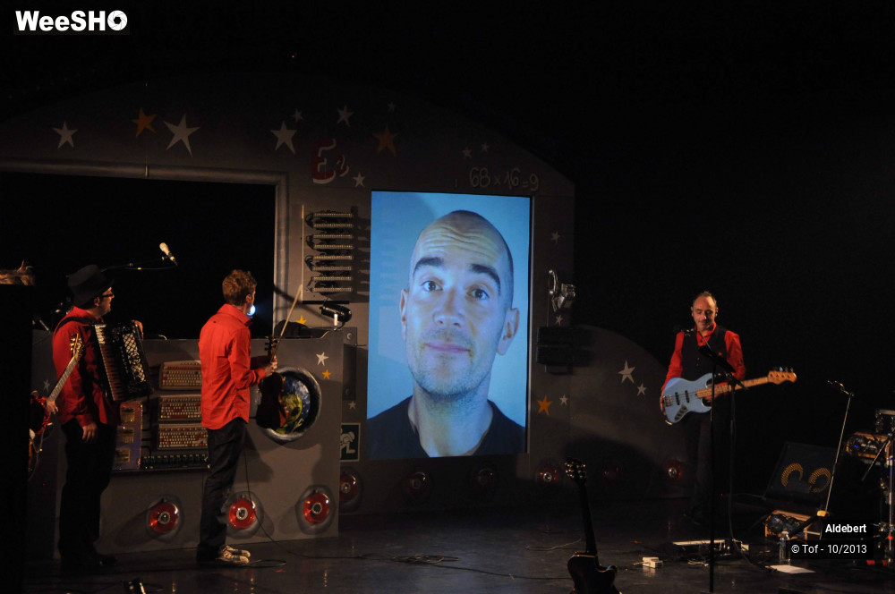 12/64 photos du spectacle Aldebert