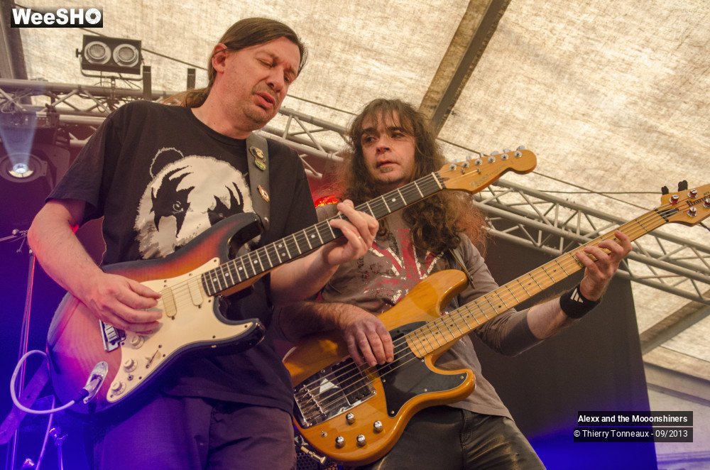 6/31 photos du spectacle Alexx and the Mooonshiners
