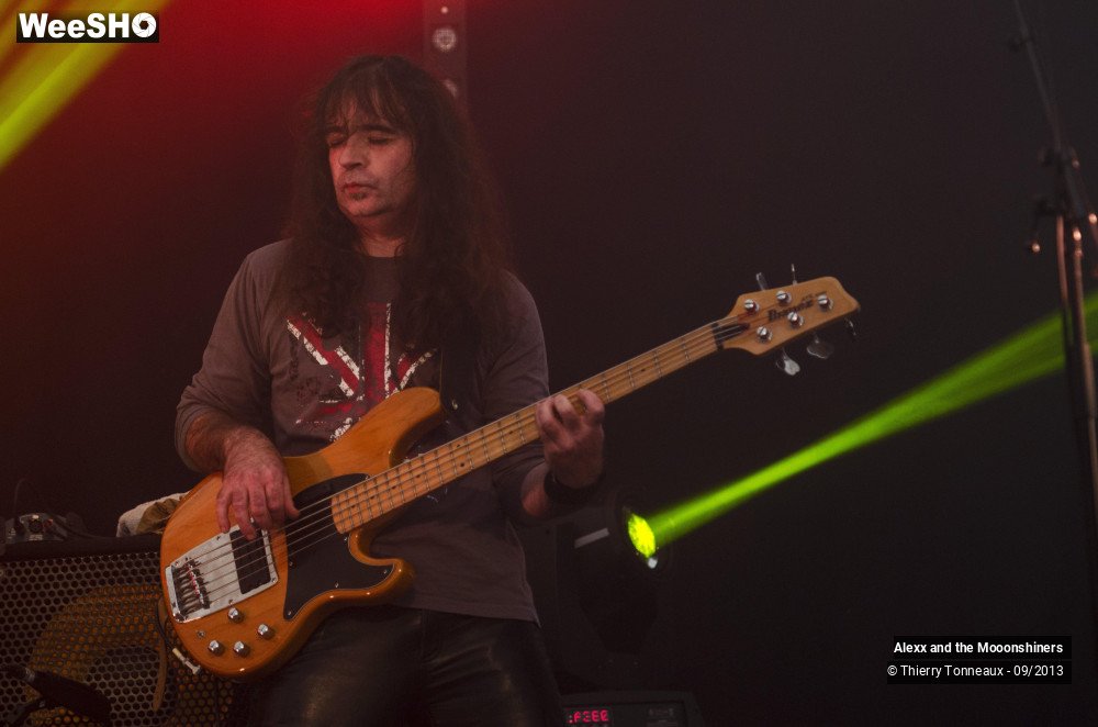 19/31 photos du spectacle Alexx and the Mooonshiners