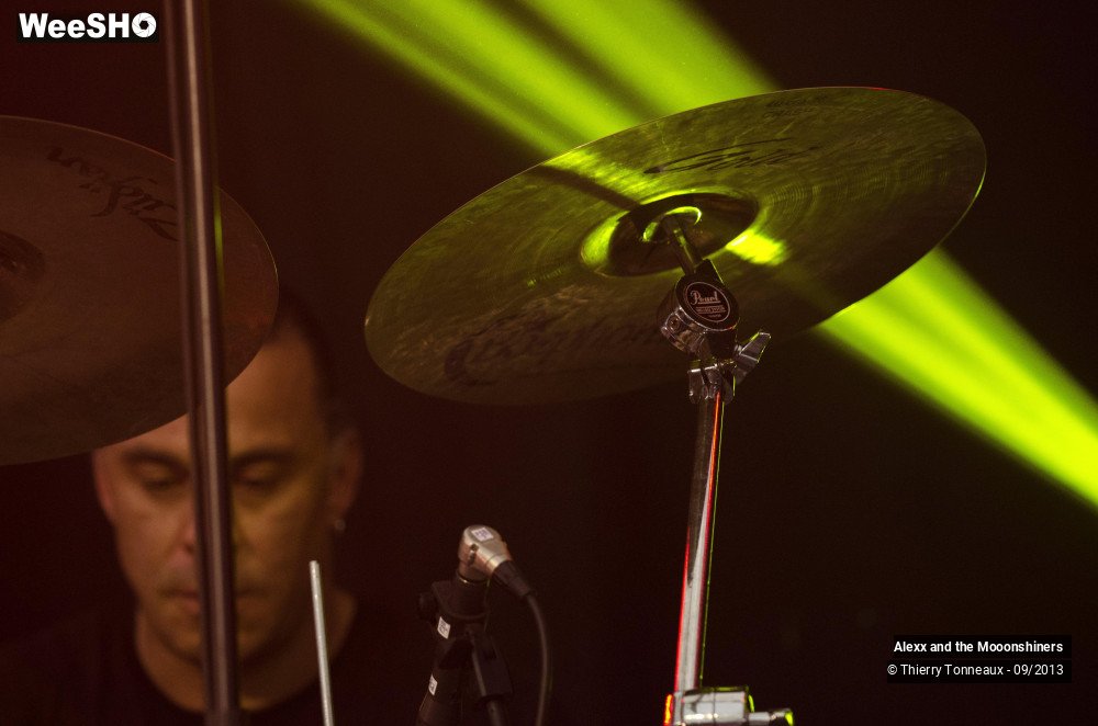 21/31 photos du spectacle Alexx and the Mooonshiners