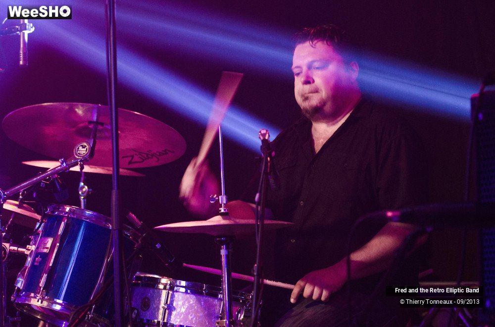 10/31 photos du spectacle Fred and the Retro Elliptic Band