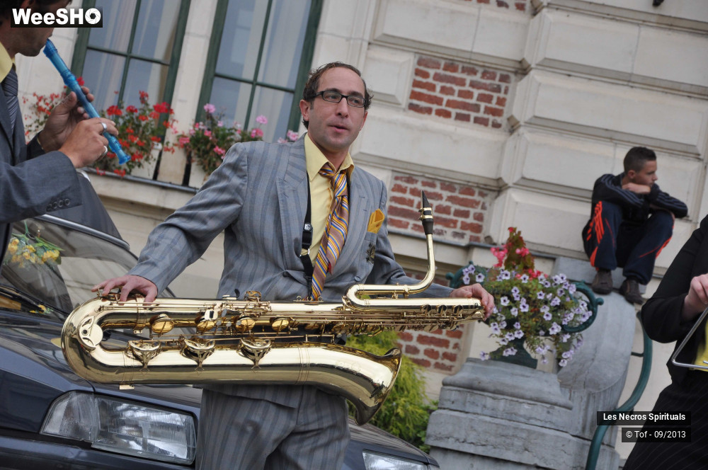 45/60 photos du spectacle Les Necro Spirituals