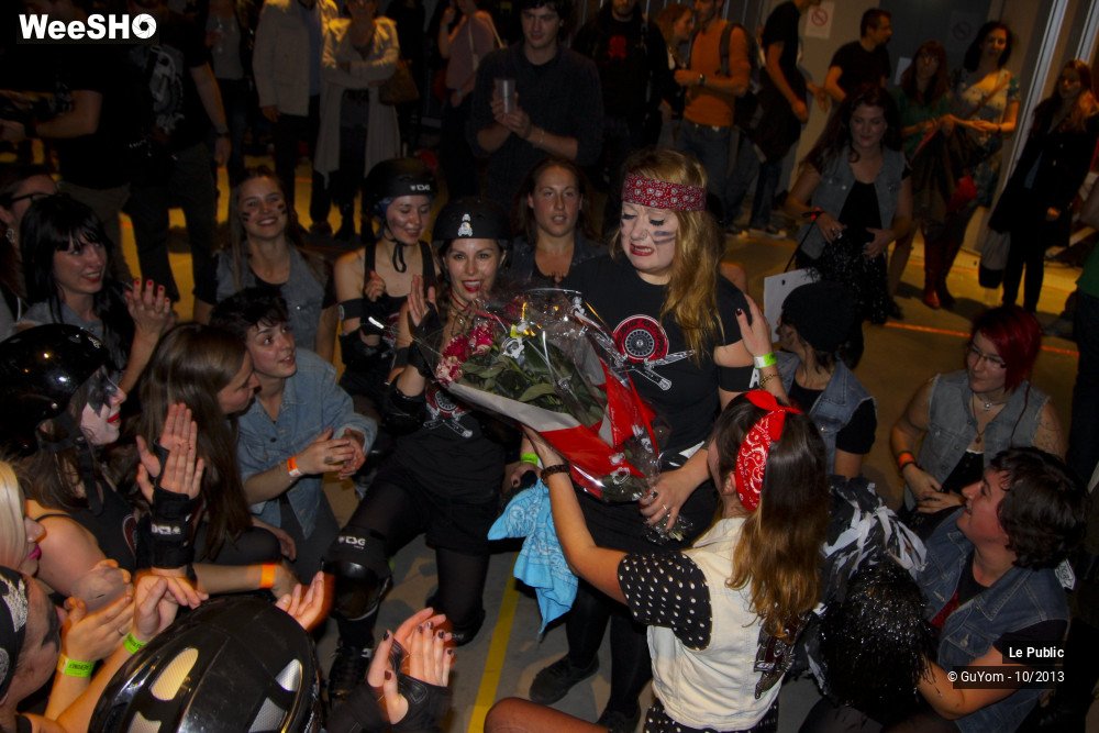 18/41 photos du spectacle Roller Derby Ambiance