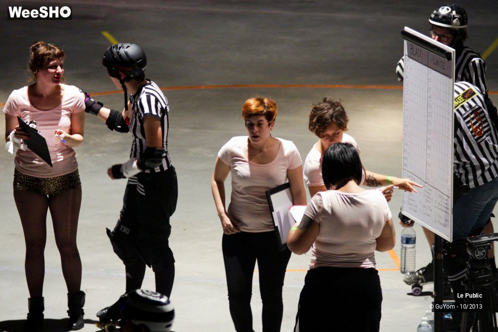 23/41 photos du spectacle Roller Derby Ambiance