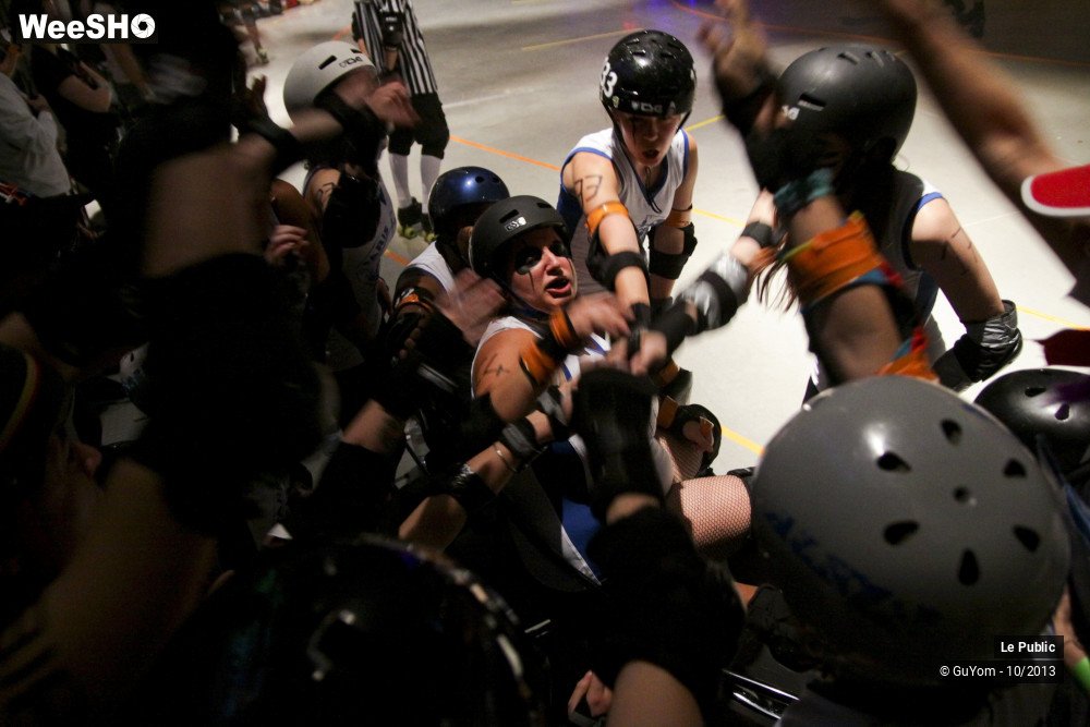 32/41 photos du spectacle Roller Derby Ambiance