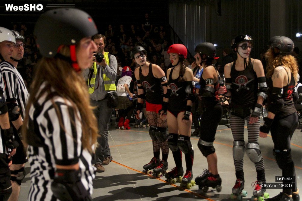 33/41 photos du spectacle Roller Derby Ambiance