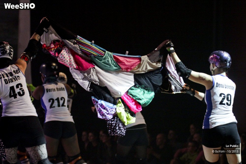 35/41 photos du spectacle Roller Derby Ambiance