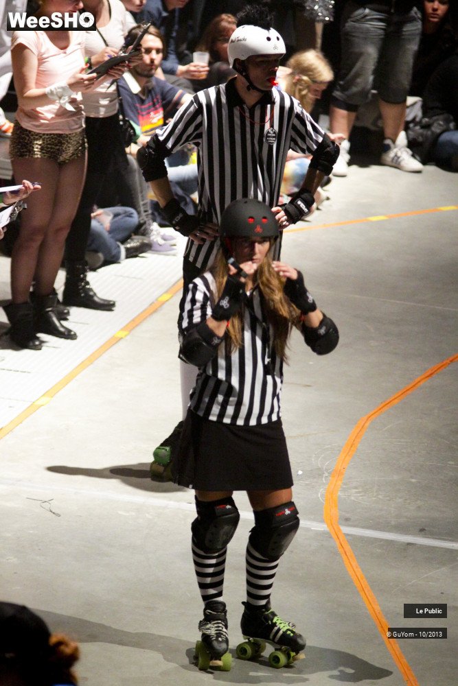 38/41 photos du spectacle Roller Derby Ambiance