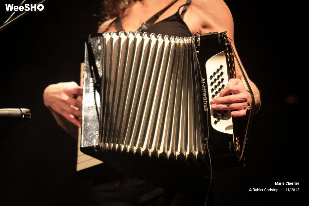 6/36 photos du spectacle Marie Cherrier