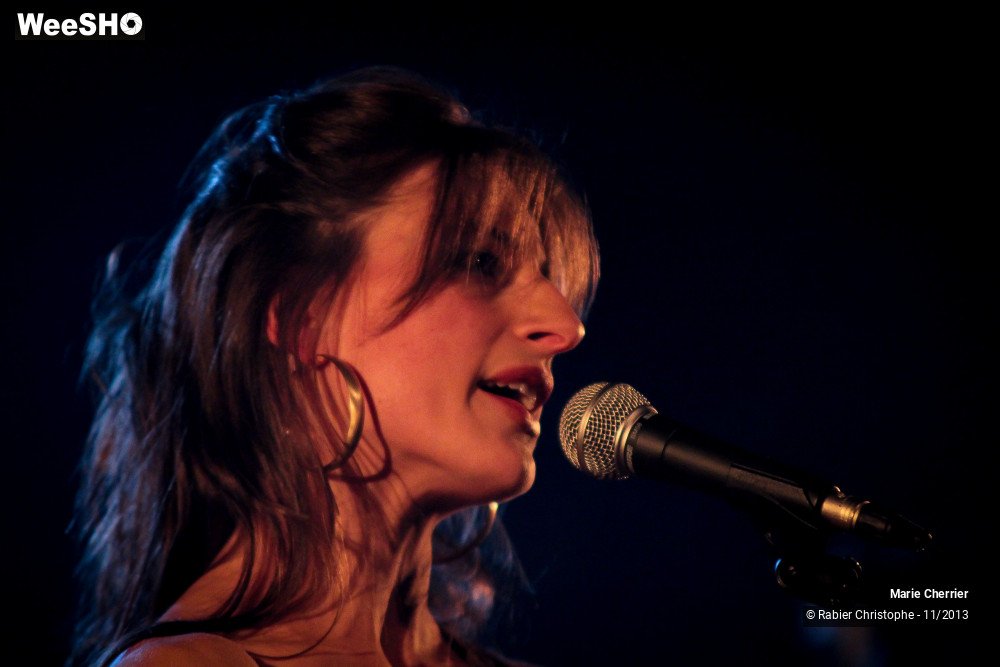 15/36 photos du spectacle Marie Cherrier