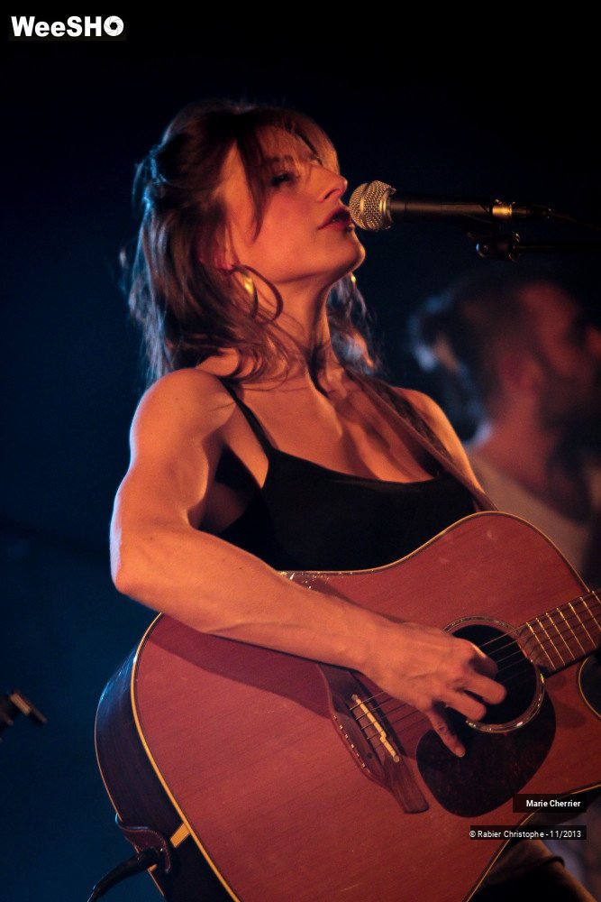 19/36 photos du spectacle Marie Cherrier