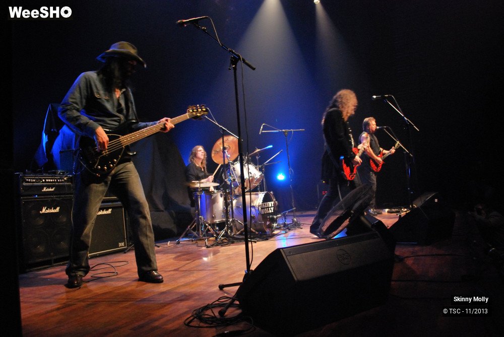 1/21 photos du spectacle Skinny Molly