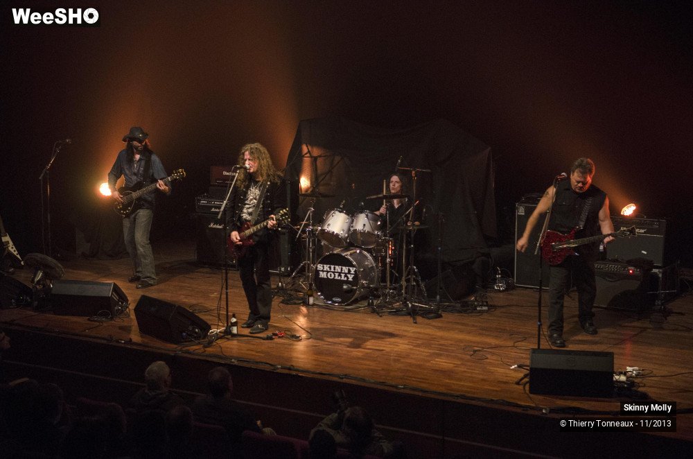 6/30 photos du spectacle Skinny Molly