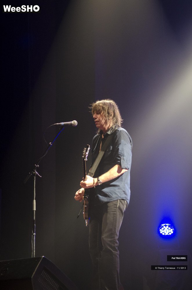 49/50 photos du spectacle Pat Travers Band