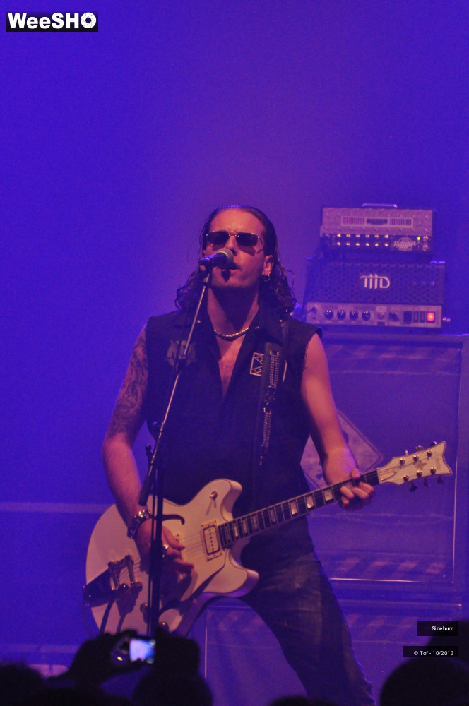 25/57 photos du spectacle Sideburn