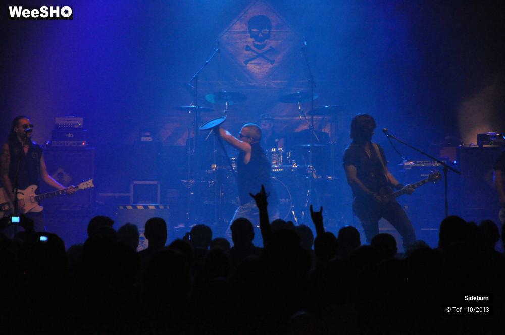 39/57 photos du spectacle Sideburn
