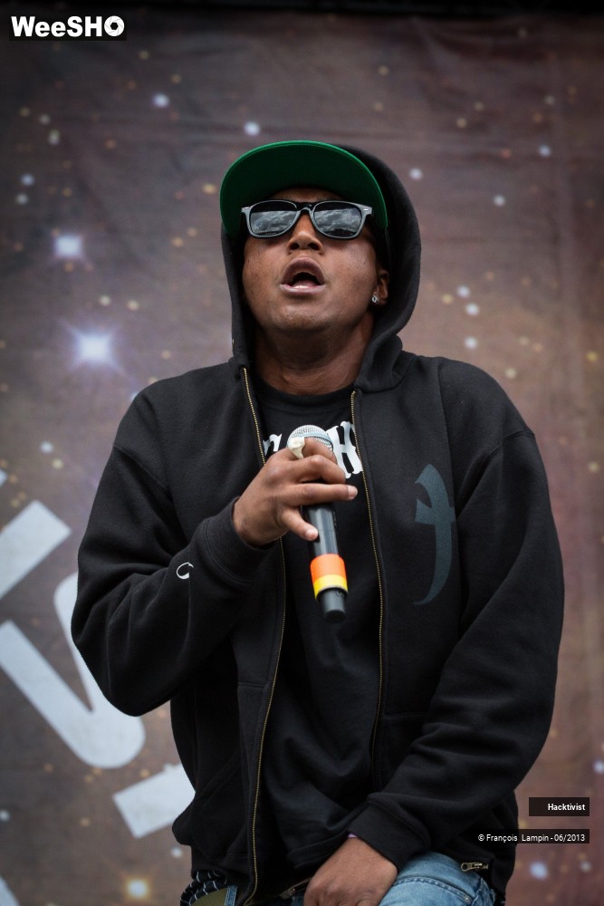 3/16 photos du spectacle Hacktivist