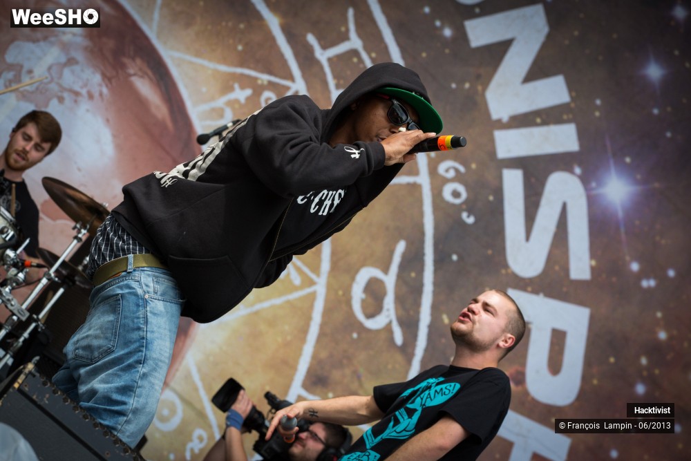 5/16 photos du spectacle Hacktivist