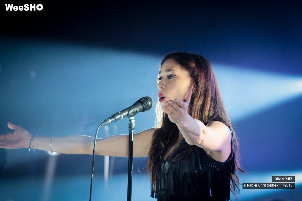 17/35 photos du spectacle Olivia Ruiz