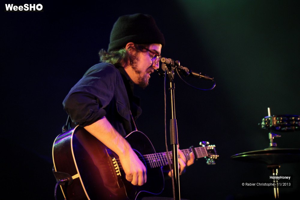 17/35 photos du spectacle HoneyHoney