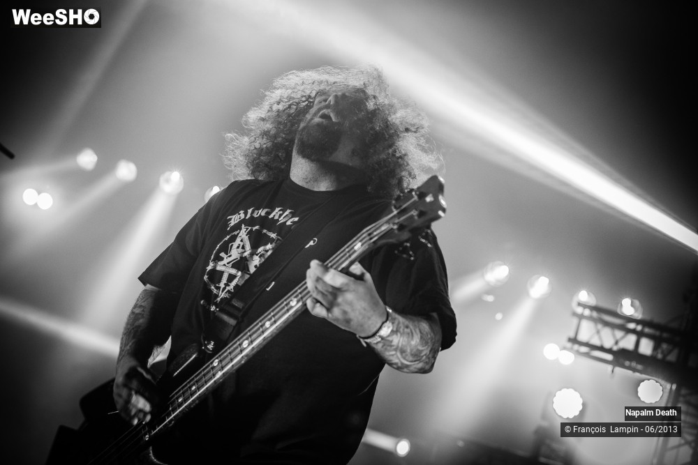 4/19 photos du spectacle Napalm Death