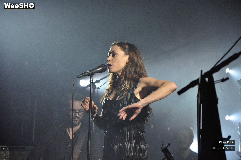 35/52 photos du spectacle Olivia Ruiz