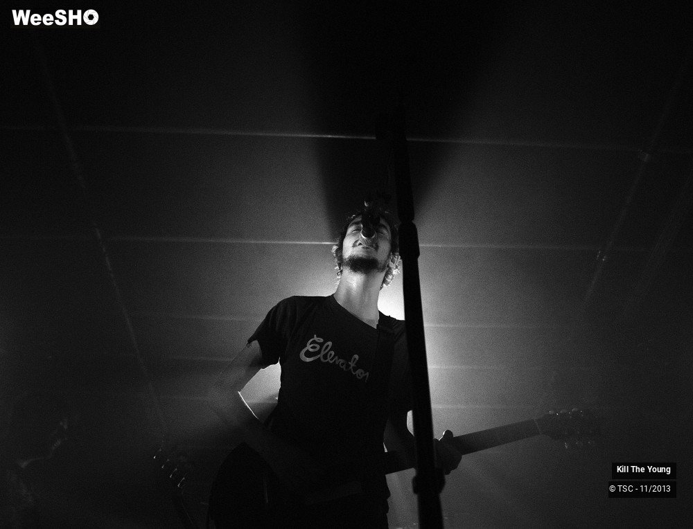 14/46 photos du spectacle Kill the Young