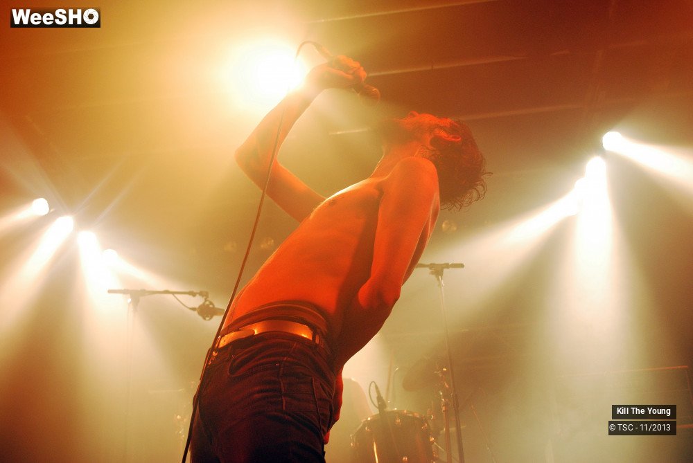 30/46 photos du spectacle Kill the Young