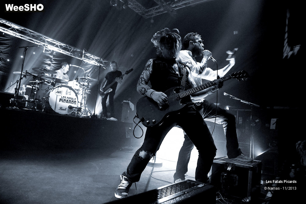 6/96 photos du spectacle Les Fatals Picards