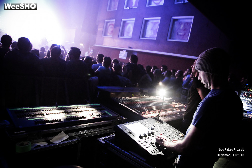 9/96 photos du spectacle Les Fatals Picards