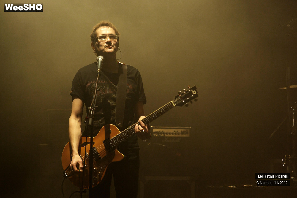 21/96 photos du spectacle Les Fatals Picards