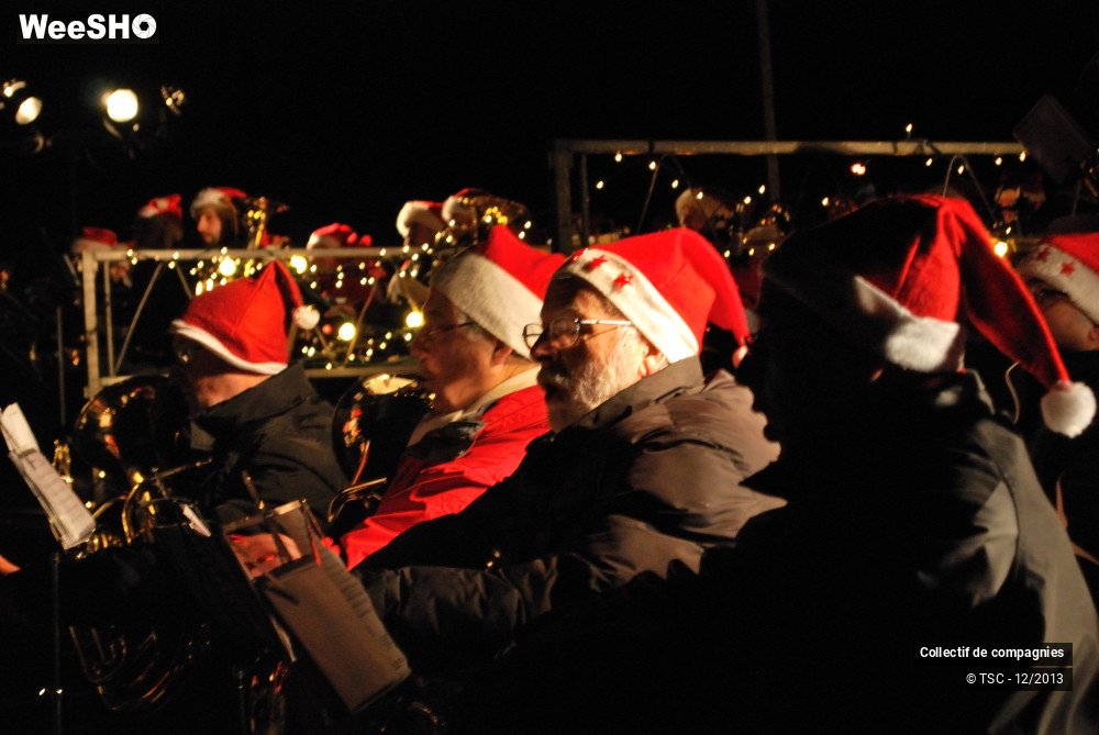 23/36 photos du spectacle Les tubas de Noël