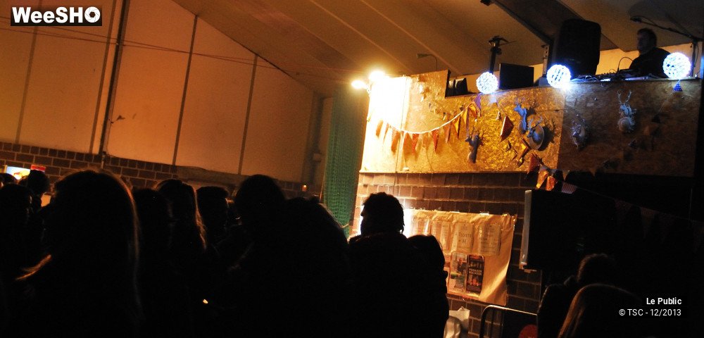 7/11 photos du spectacle Le Père Noël est un Rockeur Ambiance
