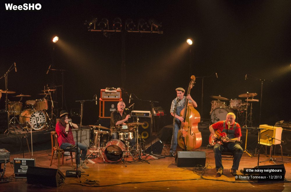 12/36 photos du spectacle 4 Noisy Neighbours