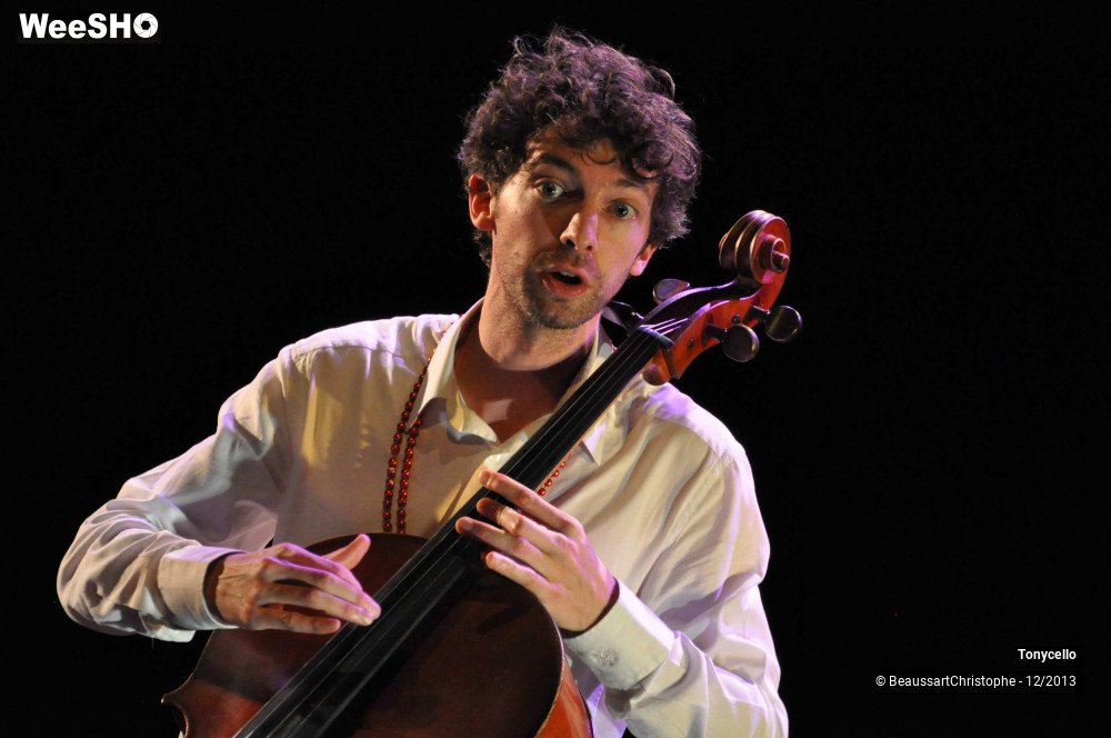 40/50 photos du spectacle Tonycello